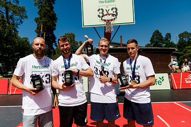 Nedēļas nogalē “Herbalife 3×3 basketbola kausa” izšķirošās cīņas iepirkšanās un izklaides centrā “AKROPOLE Rīga”